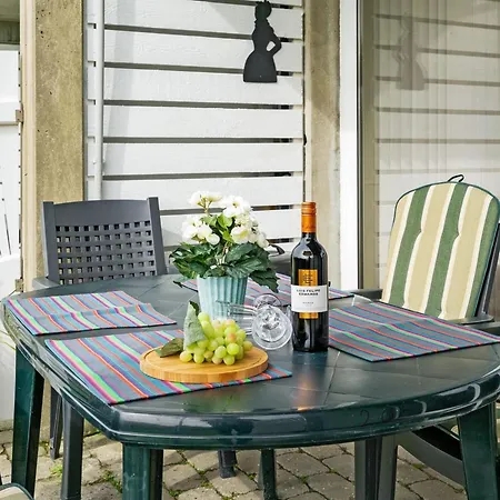 Iliane - 100m From The Sea By Interhome 公寓